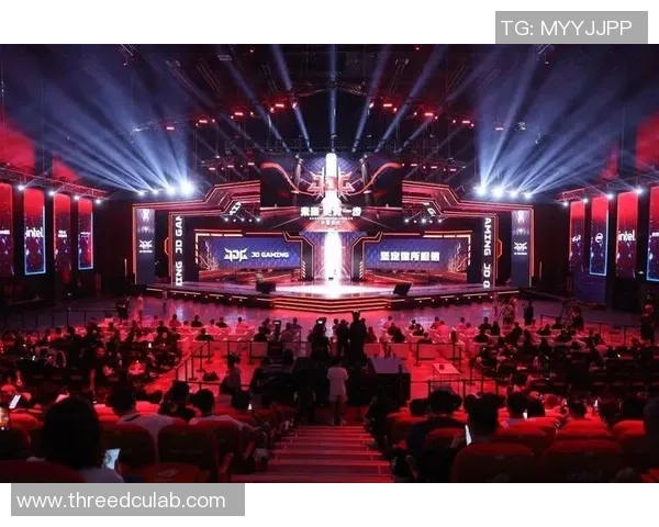 《全球电竞赛事风云再起 各大战队激烈对决展现巅峰实力》