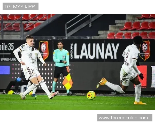 五大联赛球队近年表现对比分析 英超西甲德甲意甲法甲的竞争态势与未来趋势