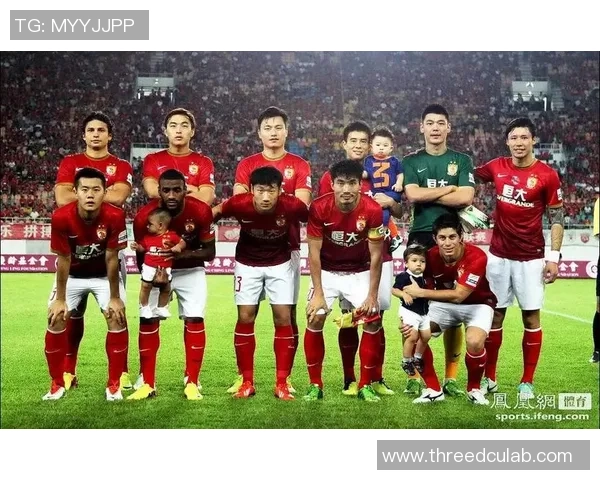 广州队鏖战强敌全场激战再燃南派足球辉煌风采