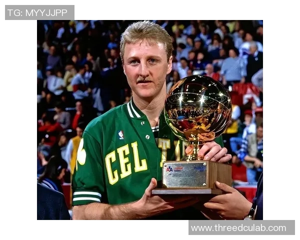 拉里伯德传奇：从篮球天才到NBA历史巨星的成长之路